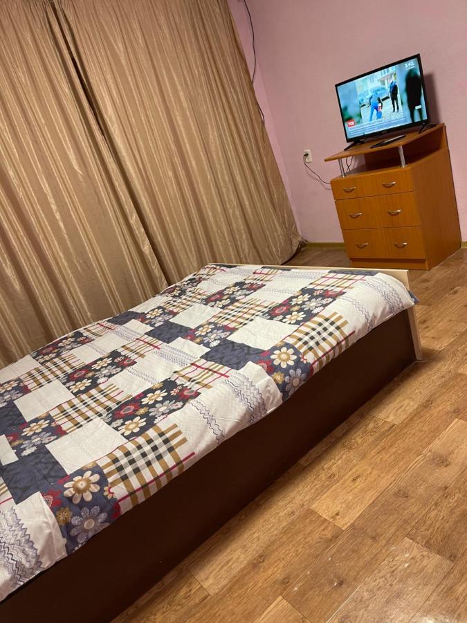 Апартаменты На Гоголя,460 Cherkasy Exterior foto